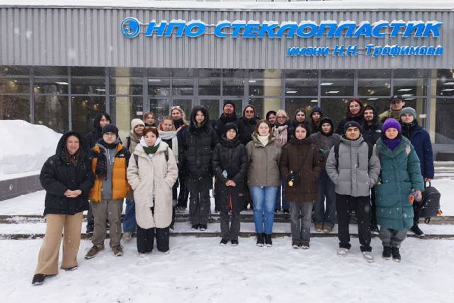 5256224511093315131 121